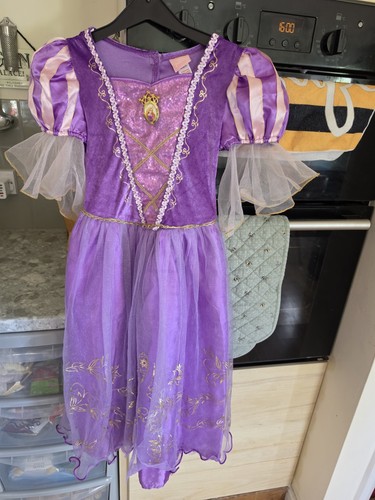 Disney princess dressing up - tu,