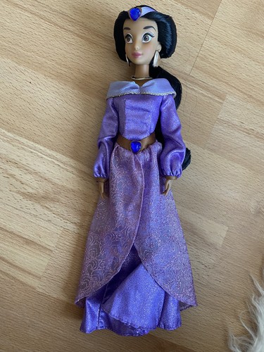 Disney store princess jasmine - princess,